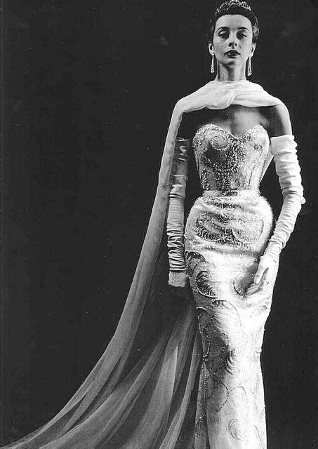 jolie madame pierre balmain